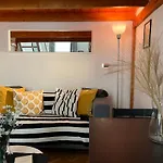 Lovely Little Loft Studio In The Heart Of Budapest